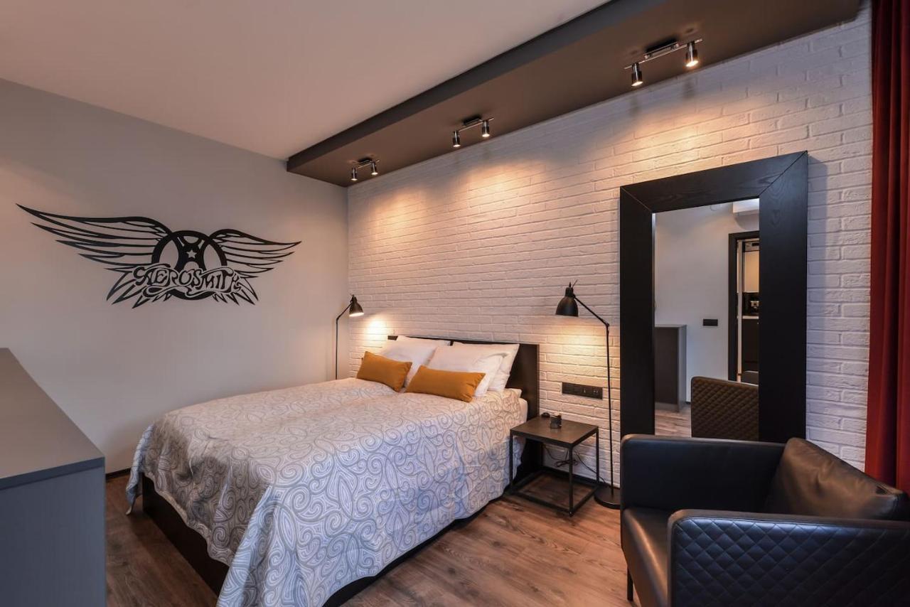 Dream - Rock'n'roll One Bedroom By Flat Mаnager *