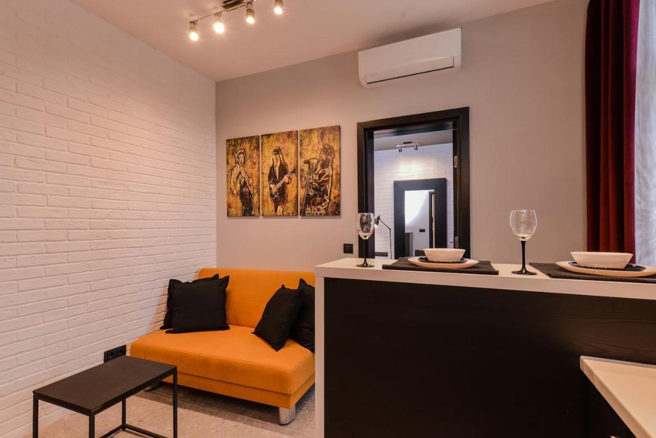 Apartment Dream - Rock'n'roll One Bedroom By Flat Mаnager Sofia